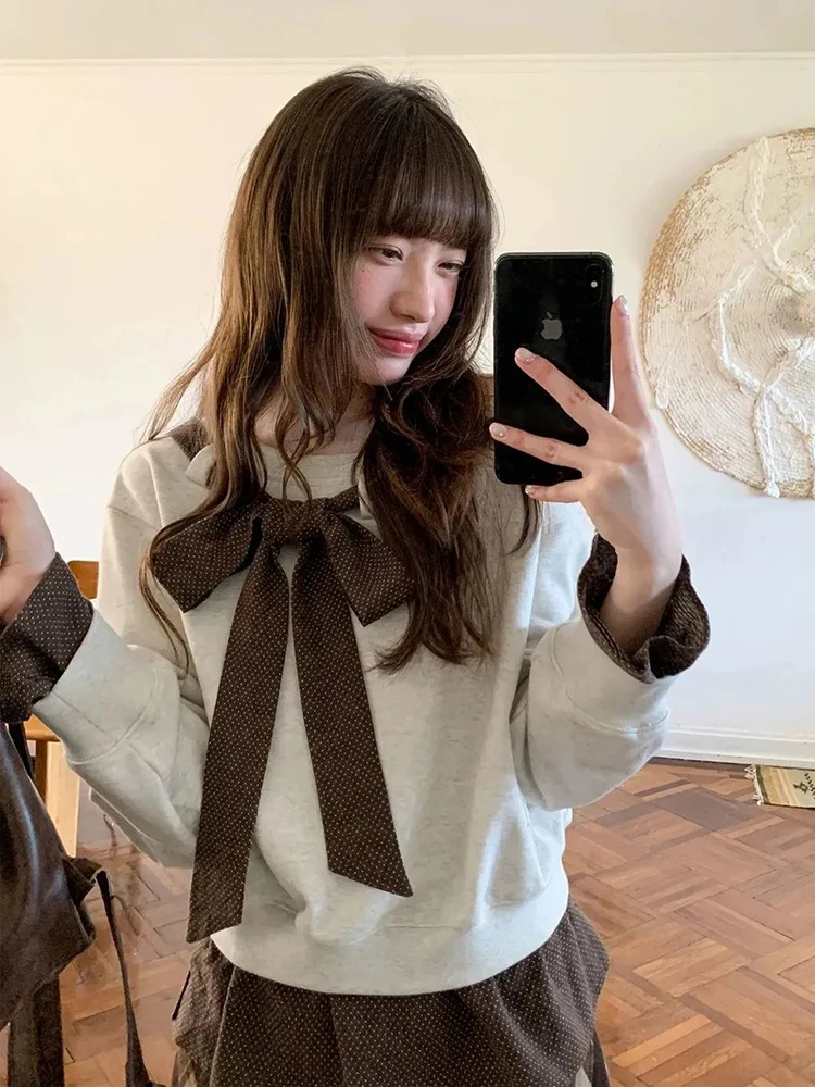 Korean Bandage Bow Sweatshirts Women Polka Dots Patchwork Y2K Streetwear Pullovers Slash Neck Fake Two Piece Autumn Vintage Tops
Korean Bandage Bow Sweatshirts Women Polka Dots Patchwork Y2K Streetwear Pullovers Slash Neck Fake Two Piece Autumn Vintage Tops
