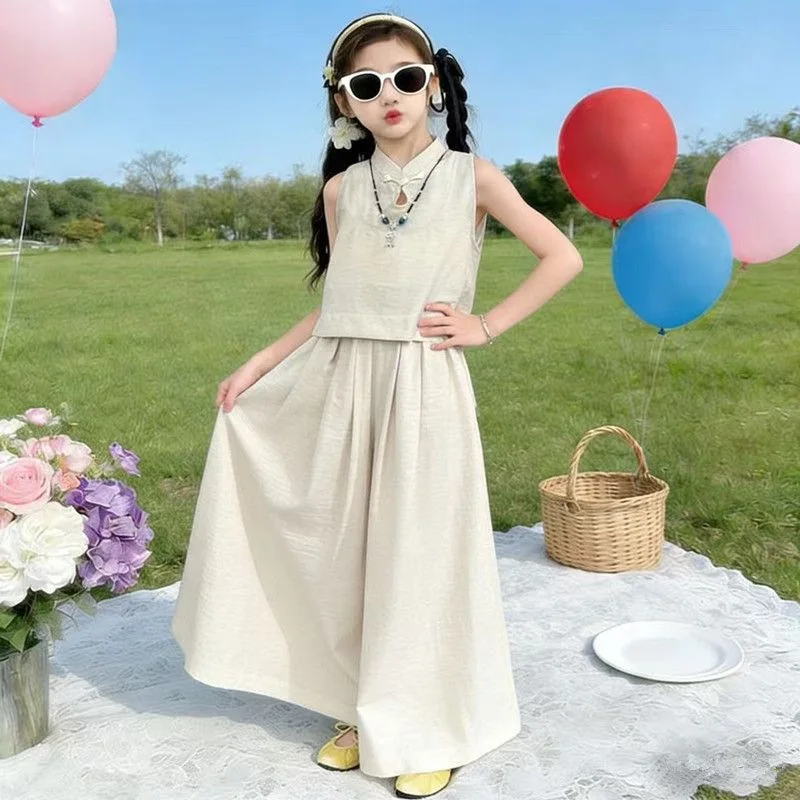 2026 New Girls Summer Korean Style Vest Wide Leg Pants Two Piece Set Fashion Trendy Casual Outfit For Middle Older Kids
2026 New Girls Summer Korean Style Vest Wide Leg Pants Two Piece Set Fashion Trendy Casual Outfit For Middle Older Kids