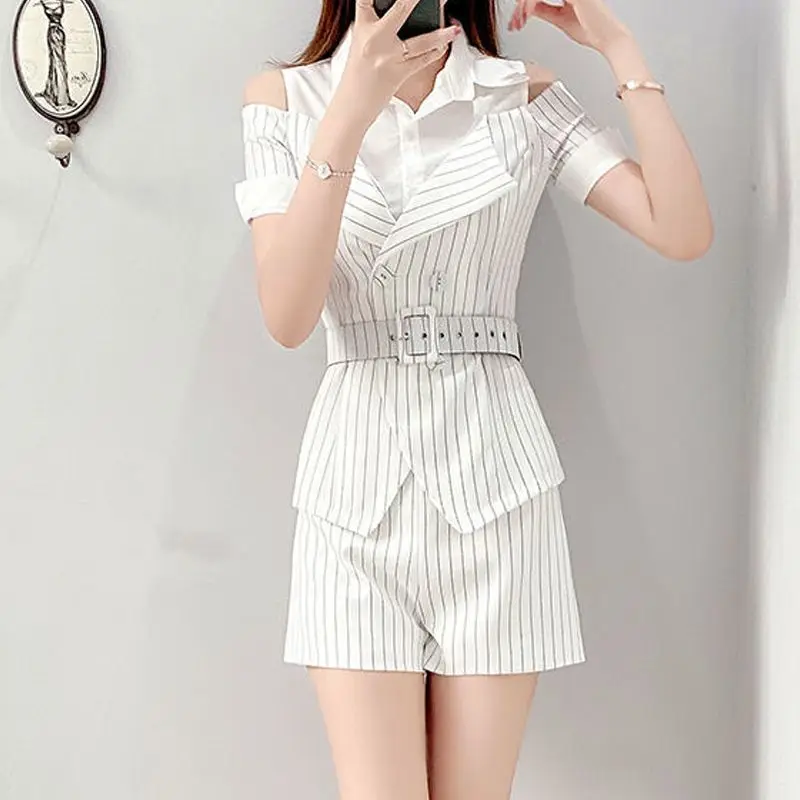 Casual Suit Women's Summer Sexy Off Shoulder Short-sleeved Slim Striped Shirt Shorts Two-piece Set Fashion Female Clothes
Casual Suit Women's Summer Sexy Off Shoulder Short-sleeved Slim Striped Shirt Shorts Two-piece Set Fashion Female Clothes