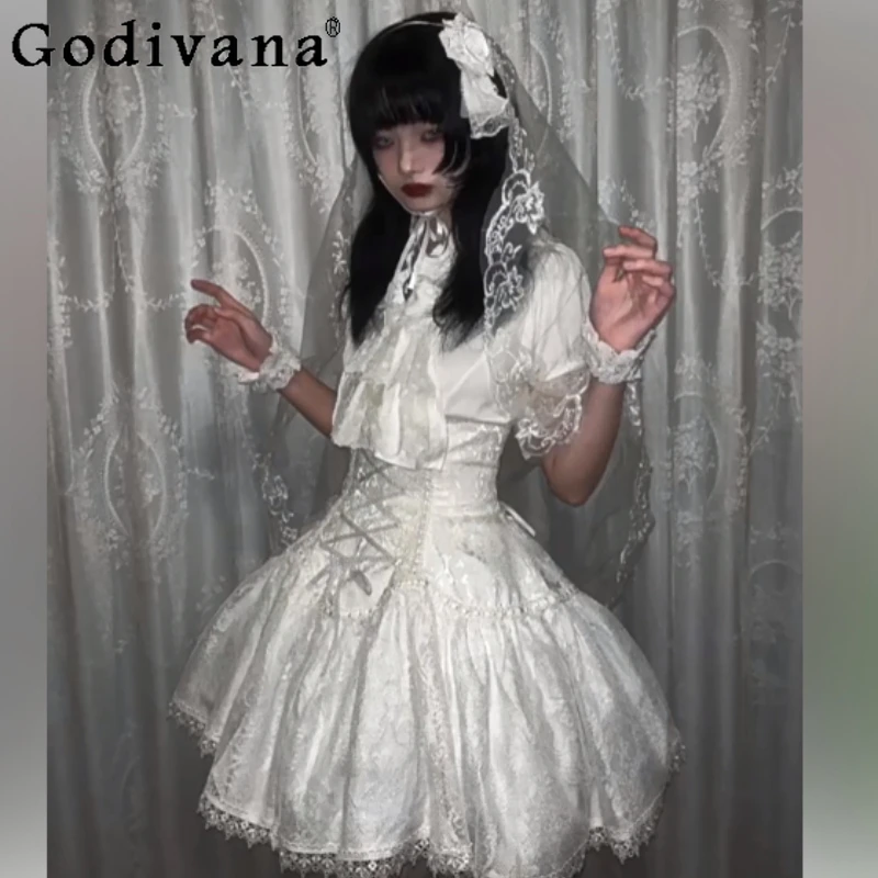 Spring White New Gothic Short Sleeve Subculture Lolita Shirt High Waist A-line Lace-up Age Reduction Cool Girls Lace Skirt Sets
Spring White New Gothic Short Sleeve Subculture Lolita Shirt High Waist A-line Lace-up Age Reduction Cool Girls Lace Skirt Sets