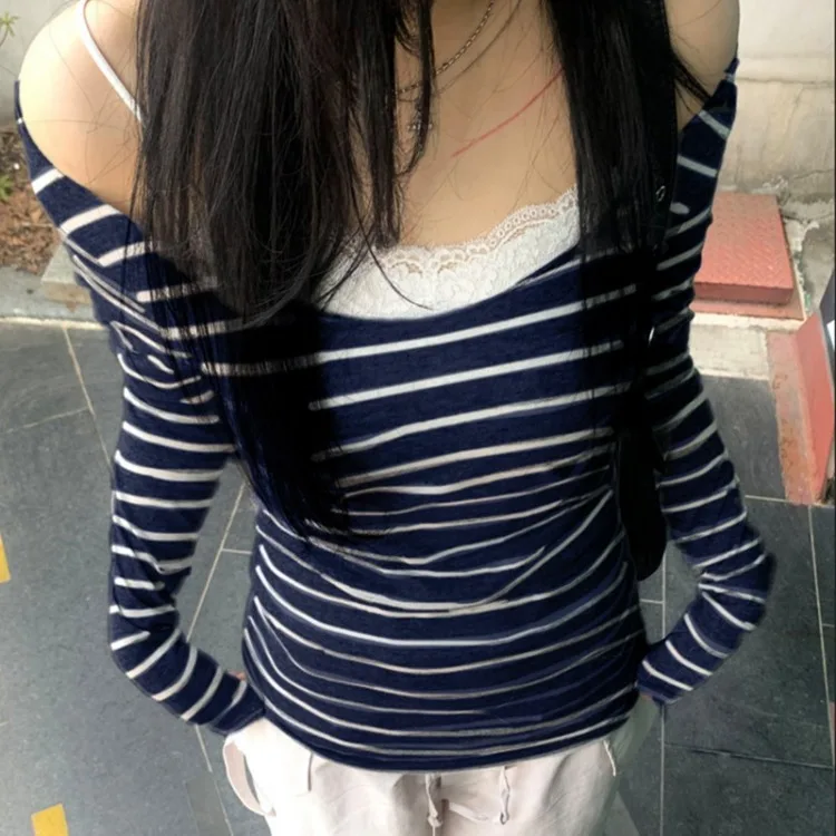 Simple All-match Striped Long Sleeve Tops Mujer Sexy Off Shoulder T-shirt for Women 2025 Early Spring New Slim Fit Tee Shirt
Simple All-match Striped Long Sleeve Tops Mujer Sexy Off Shoulder T-shirt for Women 2025 Early Spring New Slim Fit Tee Shirt