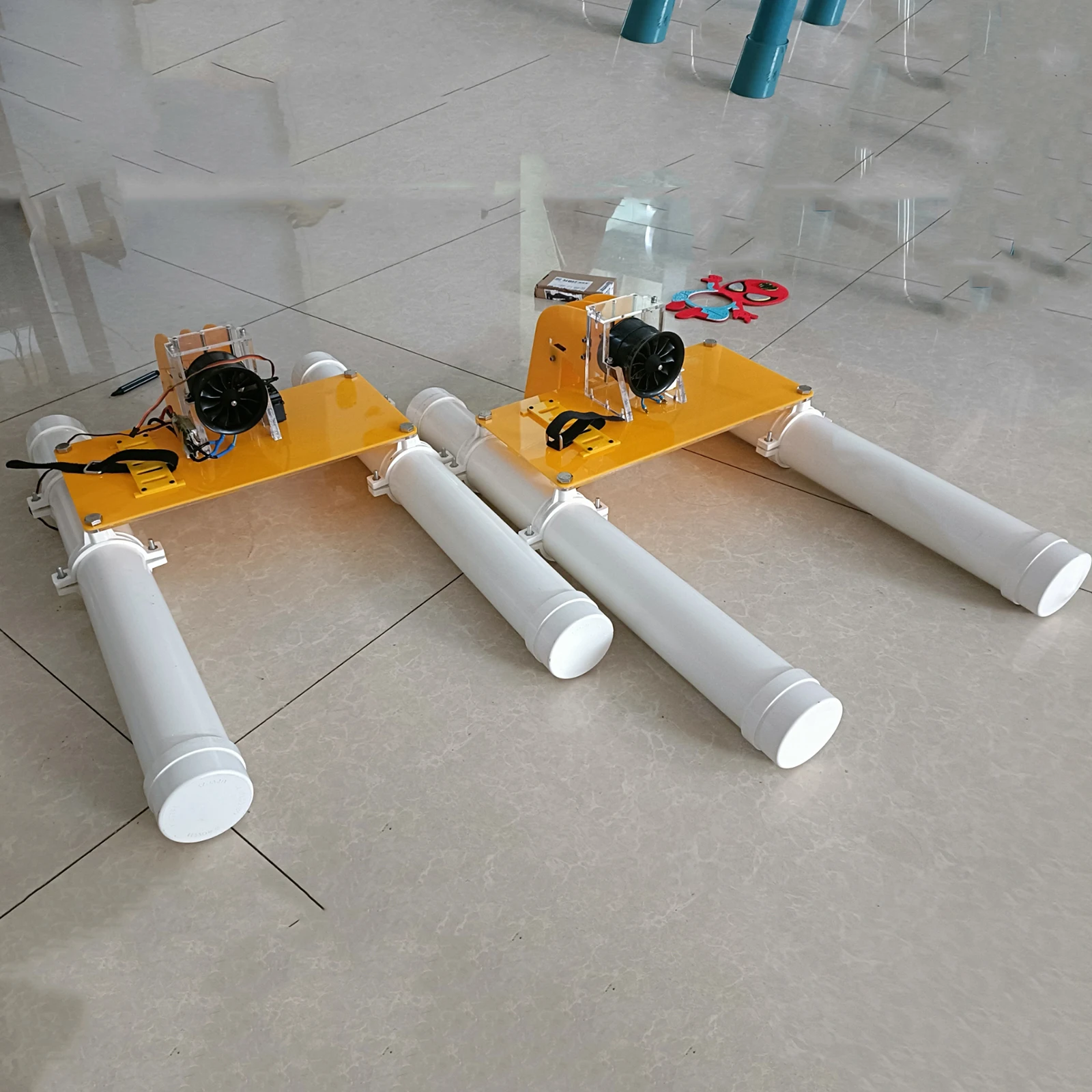 RC Boat 70cm Wind-driven Rescue Remote Control Boat Flexible Control RC Salvage Boat KIT Adult Toy
RC Boat 70cm Wind-driven Rescue Remote Control Boat Flexible Control RC Salvage Boat KIT Adult Toy