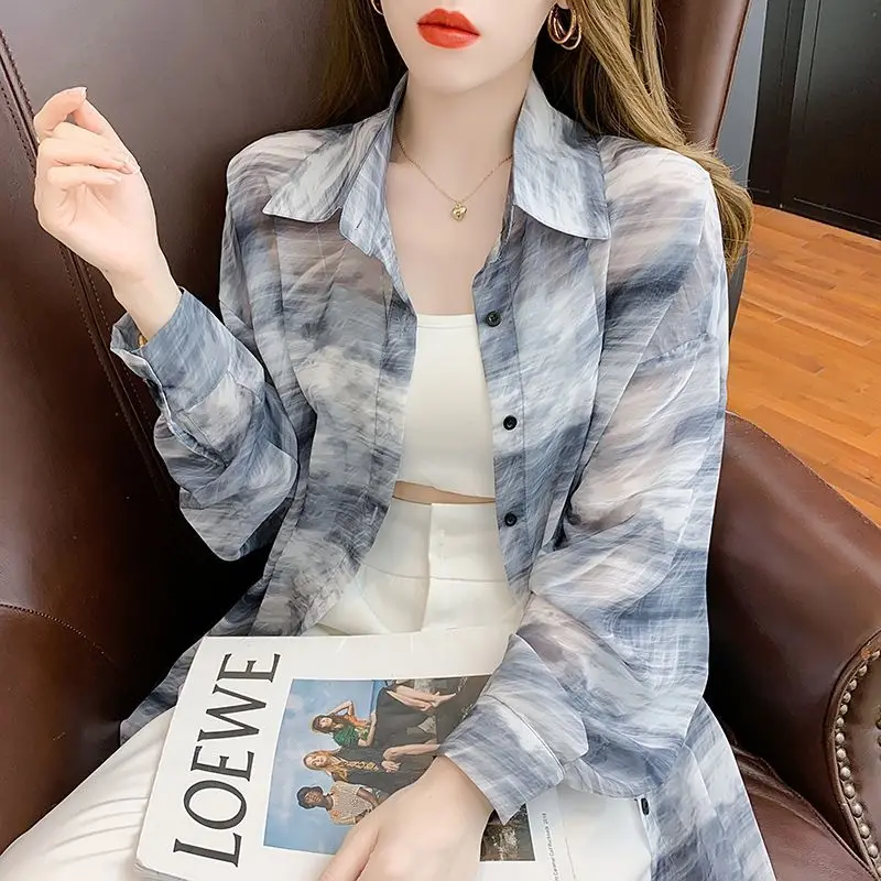 Women's 2024 Summer Patchwork Turndown Collar Button Print Fashion Loose Cardigan Versatile Long Sleeve Chiffon Shirt Blouses
Women's 2024 Summer Patchwork Turndown Collar Button Print Fashion Loose Cardigan Versatile Long Sleeve Chiffon Shirt Blouses
