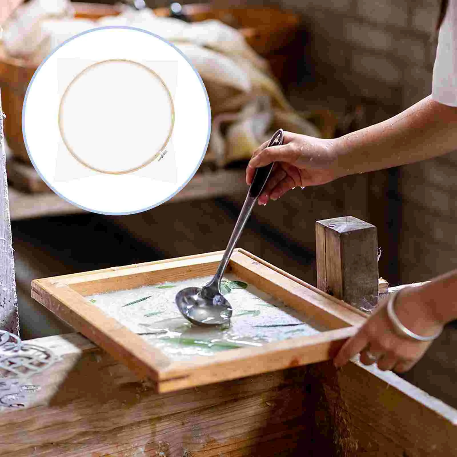 Circular Frame Wooden Frame Making 30cm Handicraft Kit Wooden Screen for Projects Decorative Paper Crafts
Circular Frame Wooden Frame Making 30cm Handicraft Kit Wooden Screen for Projects Decorative Paper Crafts