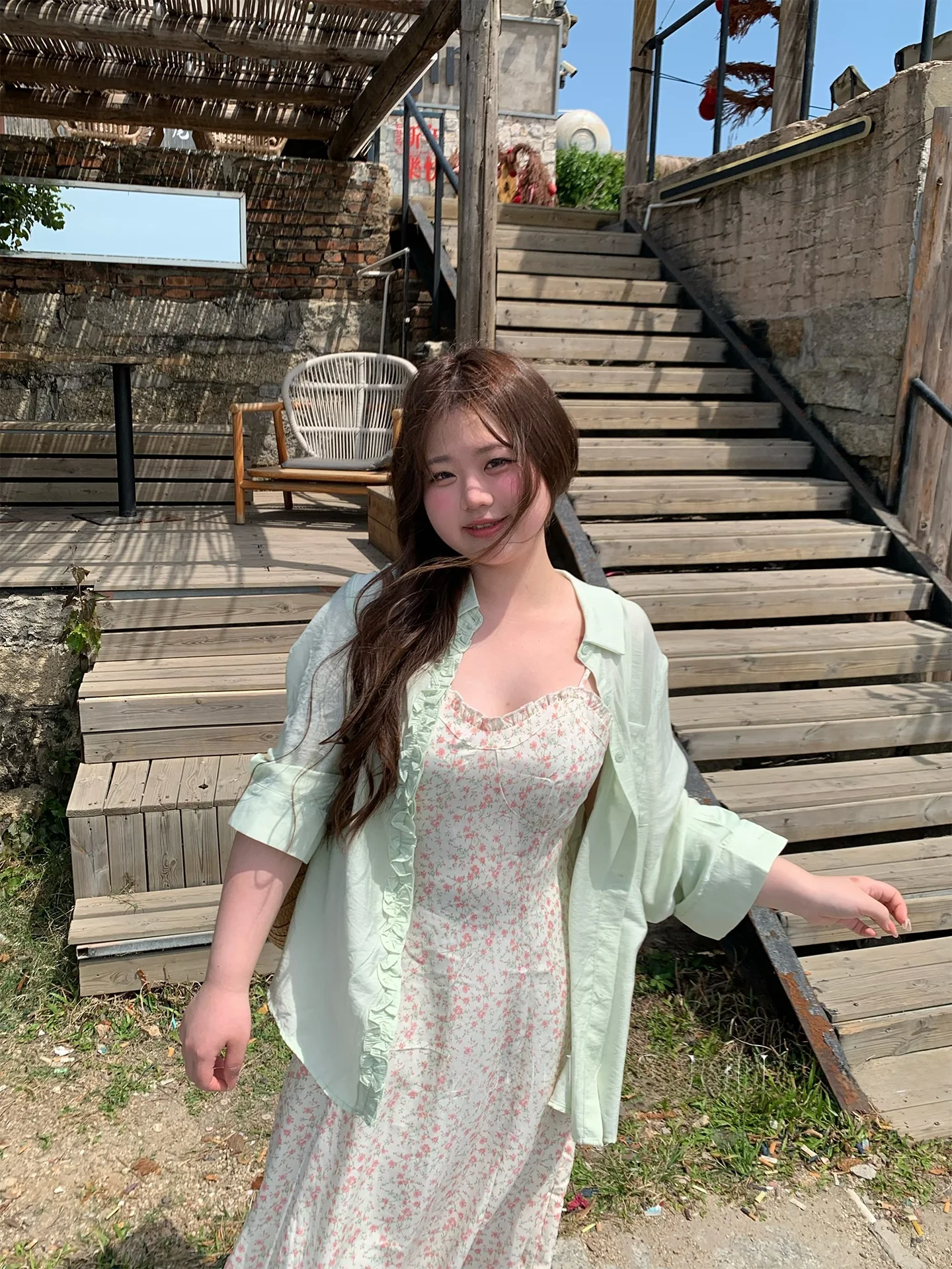 Spring Floral Print Shirt And Halter Dress plus Size Women's Two Piece Set Long Sleeve mid Length Fashionable Outfit
Spring Floral Print Shirt And Halter Dress plus Size Women's Two Piece Set Long Sleeve mid Length Fashionable Outfit