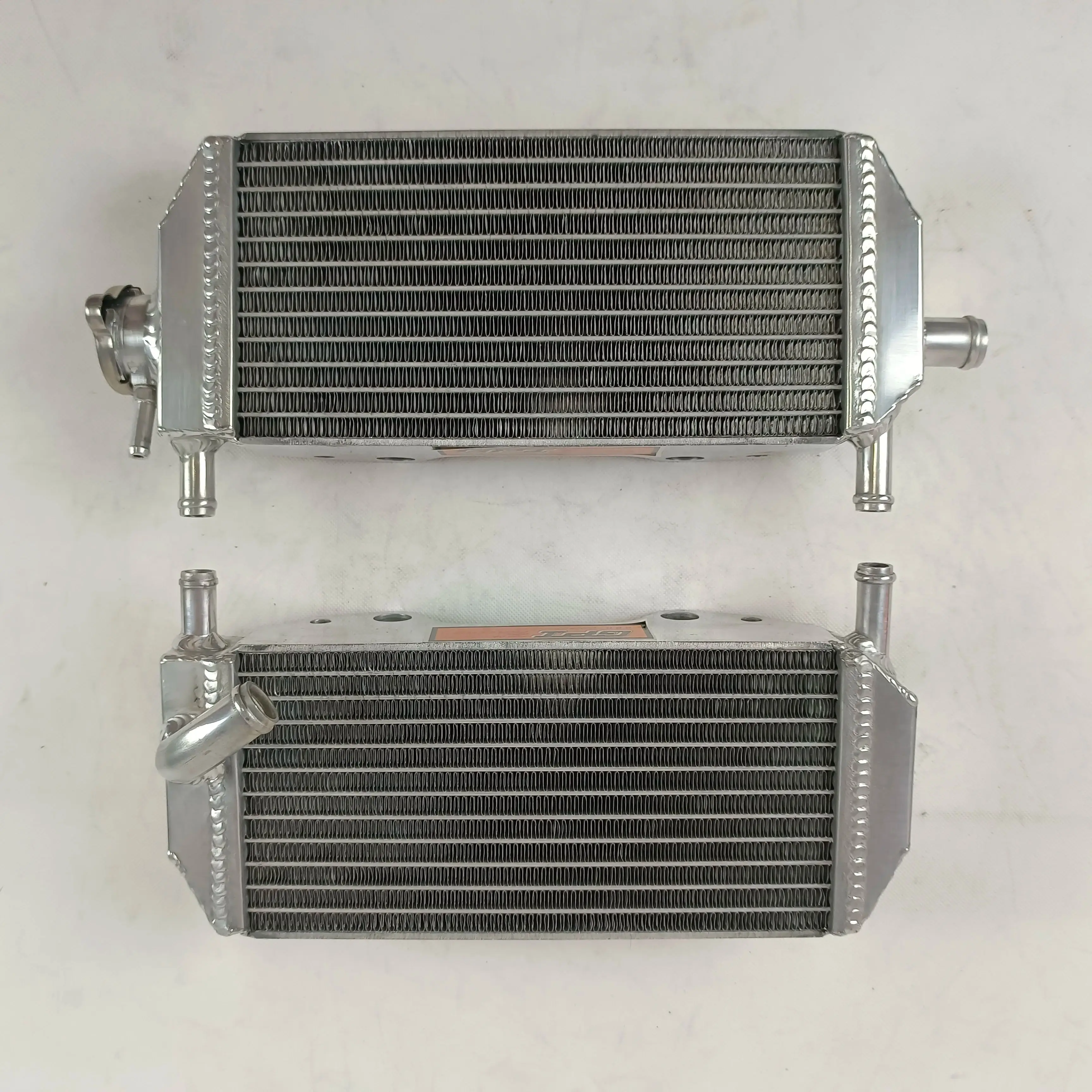 New Both sides For 2001-2008 Suzuki RM250 RM250 Aluminum Radiator Cooler Cooling Coolant 2001 2002 2003 2004 2005 2006 2007 2008
New Both sides For 2001-2008 Suzuki RM250 RM250 Aluminum Radiator Cooler Cooling Coolant 2001 2002 2003 2004 2005 2006 2007 2008