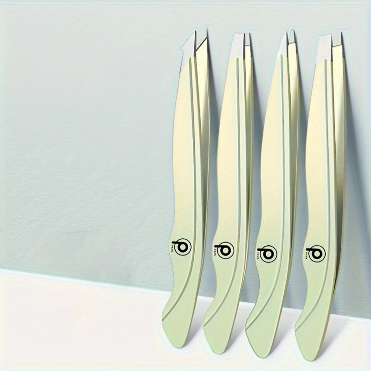 5-Piece Precision Stainless Steel Tweezers Set For Eyebrows & Ingrown Hair Removal - Hypoallergenic, Ideal For Men & Women
5-Piece Precision Stainless Steel Tweezers Set For Eyebrows & Ingrown Hair Removal - Hypoallergenic, Ideal For Men & Women