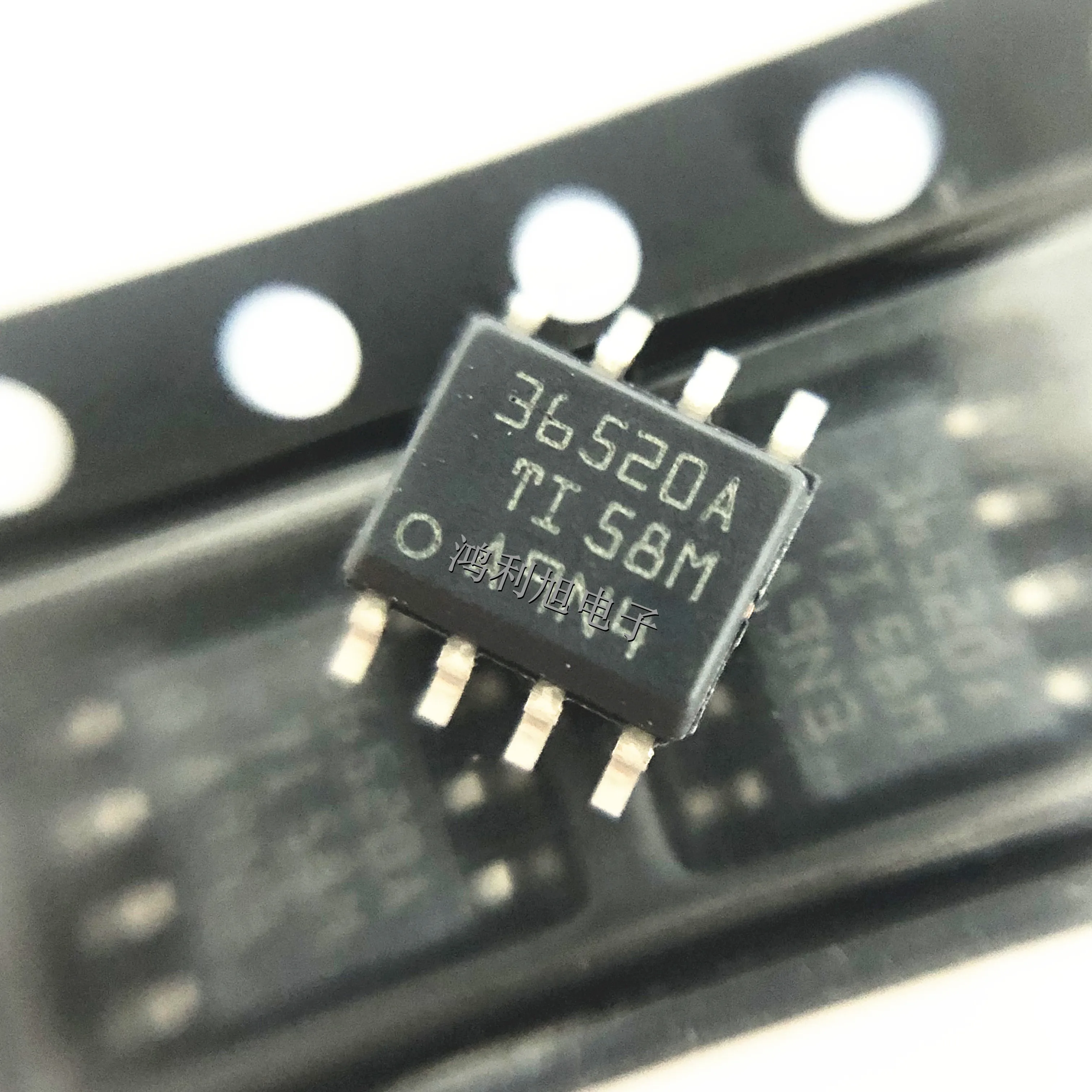5 шт./лот LMR36520ADDAR HSOIC-8 MARKING;36520A Регуляторы напряжения SIMPLE SWITCHER®
5 шт./лот LMR36520ADDAR HSOIC-8 MARKING;36520A Регуляторы напряжения SIMPLE SWITCHER®