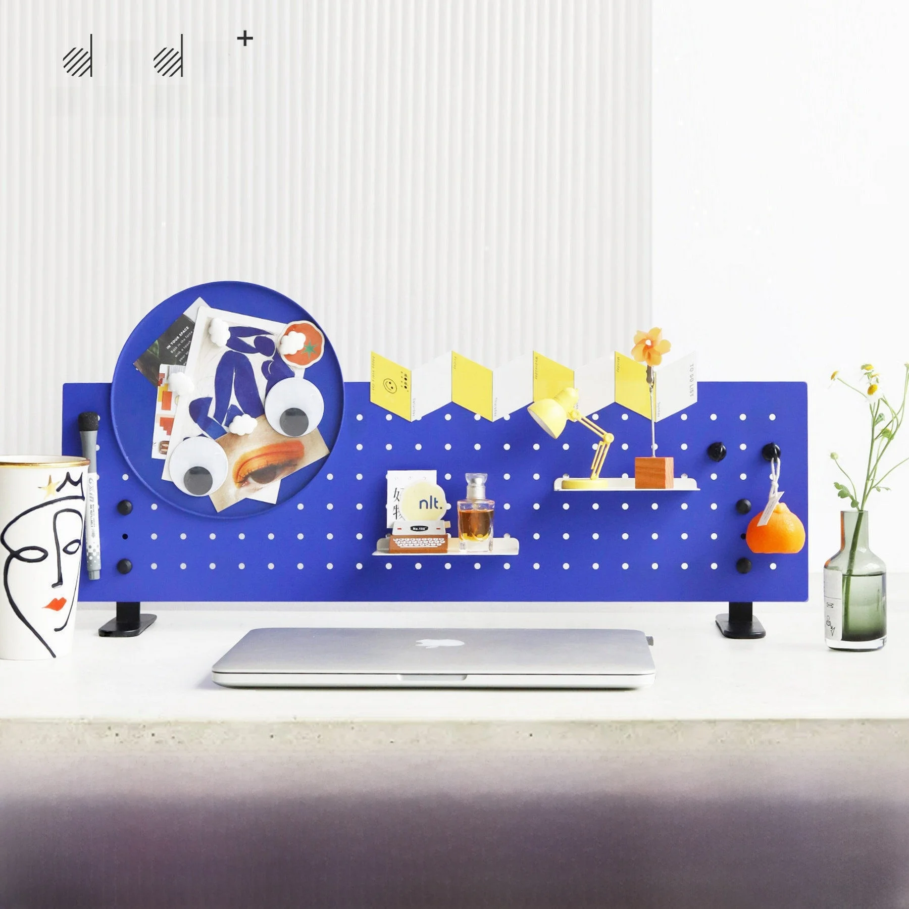 Punch-Free Hole Board Home Modern Metal Simple Countertop Organizer Storage Ra Decoration Klein Blue Iron Material
Punch-Free Hole Board Home Modern Metal Simple Countertop Organizer Storage Ra Decoration Klein Blue Iron Material