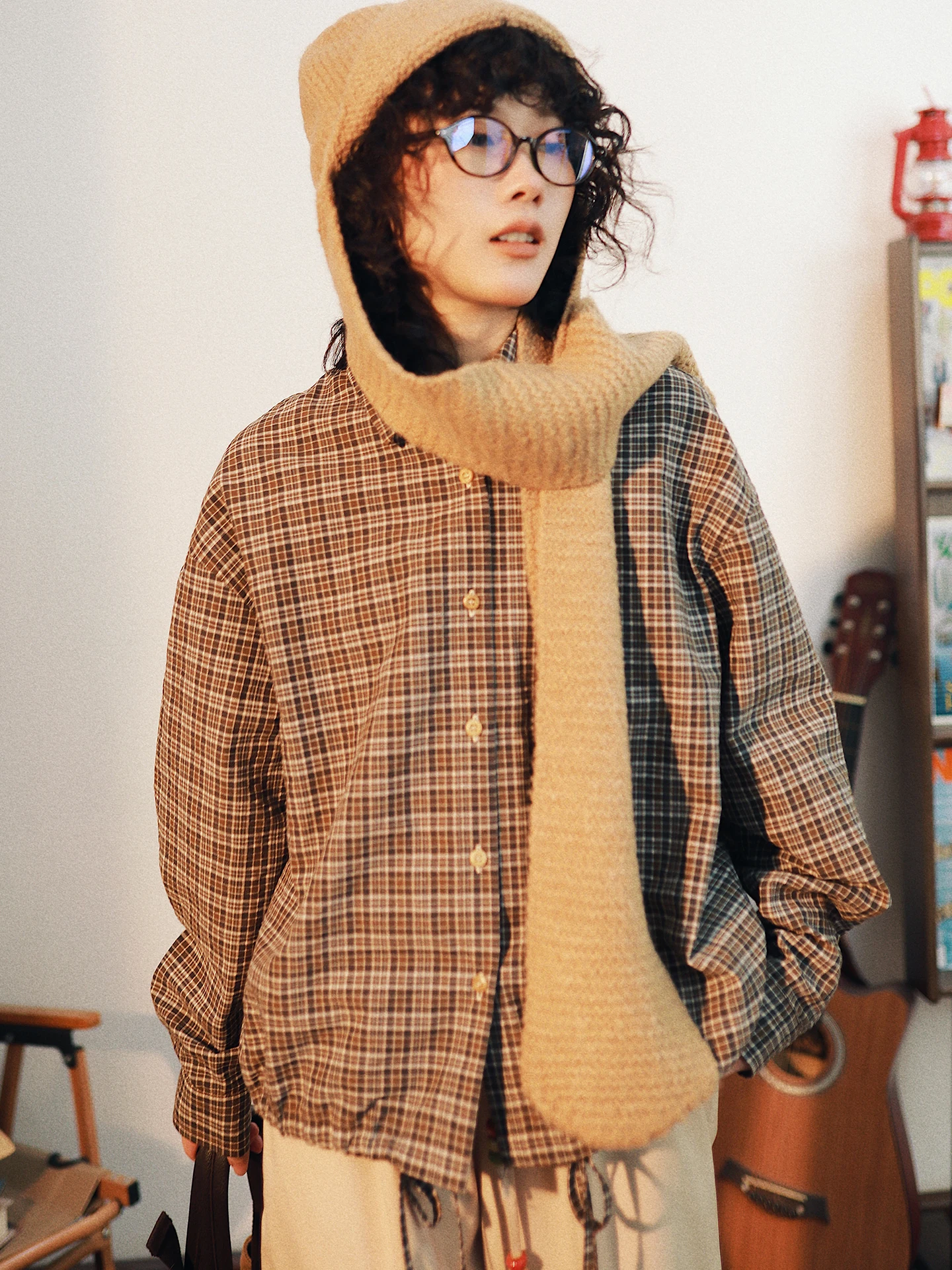 Женская свободная рубашка в стиле ретро с длинным рукавом из смесового хлопка и полиэстера, осенняя новинка, AITA STU Trrow Store, винтажный стиль
Женская свободная рубашка в стиле ретро с длинным рукавом из смесового хлопка и полиэстера, осенняя новинка, AITA STU Trrow Store, винтажный стиль