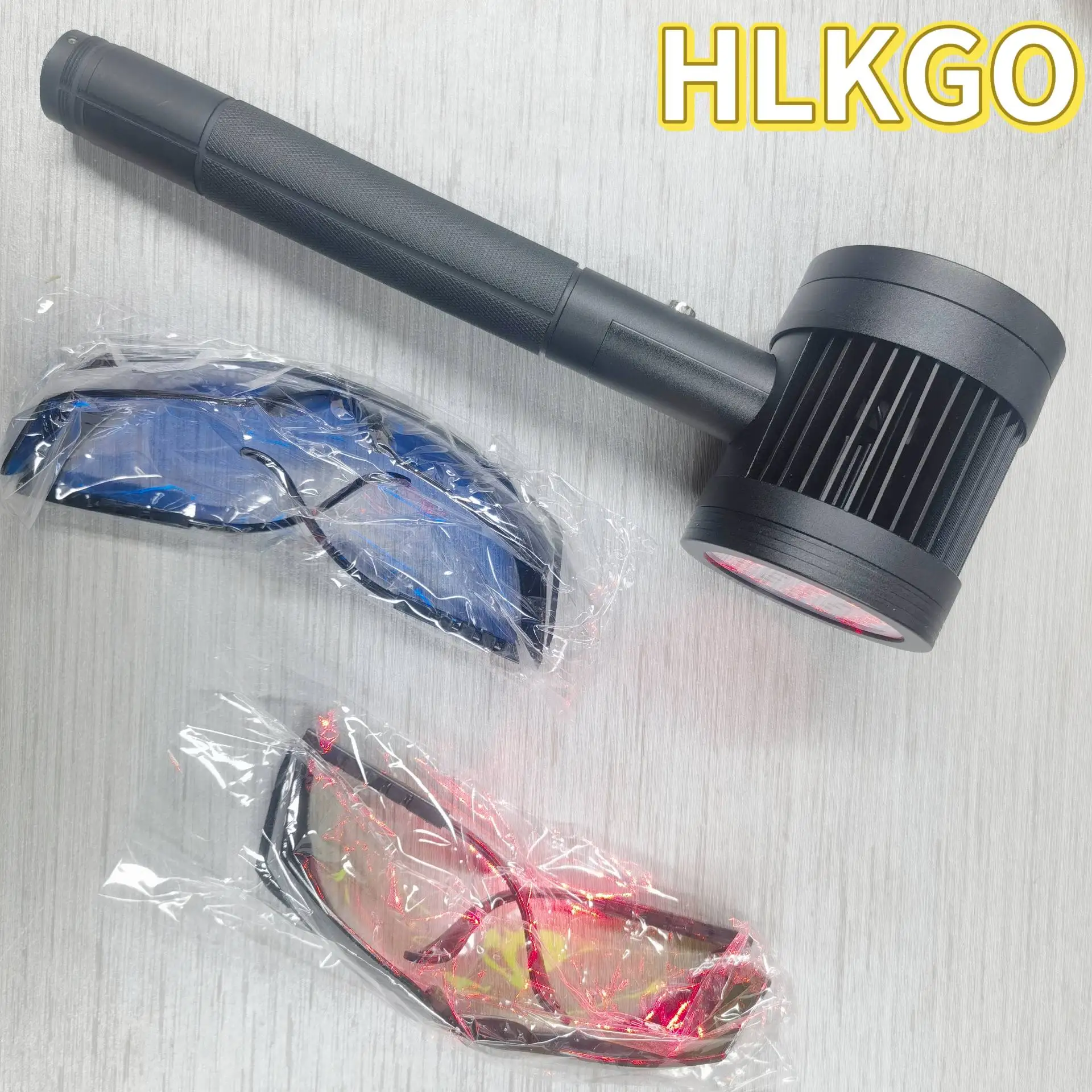 Высокоточное устройство холодного лазера мощностью 1295 мВт, 650 нм (красный) и 808 нм (инфракрасный) для точечной обработки боли в теле
Высокоточное устройство холодного лазера мощностью 1295 мВт, 650 нм (красный) и 808 нм (инфракрасный) для точечной обработки боли в теле