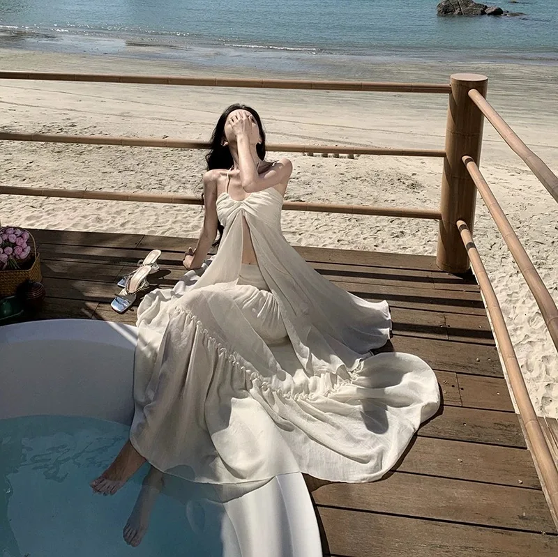 Women Beach Holiday Top Skirt Set Lady Elegant Party Dinner Banquets Halter Split Top Big Flowy Swing Skirt Outfit Bohemian Suit
Women Beach Holiday Top Skirt Set Lady Elegant Party Dinner Banquets Halter Split Top Big Flowy Swing Skirt Outfit Bohemian Suit