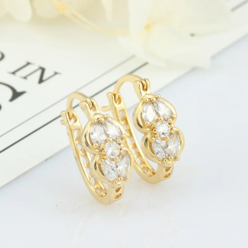 Earrings Woman Luxury Hoop Earrings Brass Zircon Stainless Steel Earrings For Woman 2025 Trendy Gold Color Jewelry Accessories
Earrings Woman Luxury Hoop Earrings Brass Zircon Stainless Steel Earrings For Woman 2025 Trendy Gold Color Jewelry Accessories