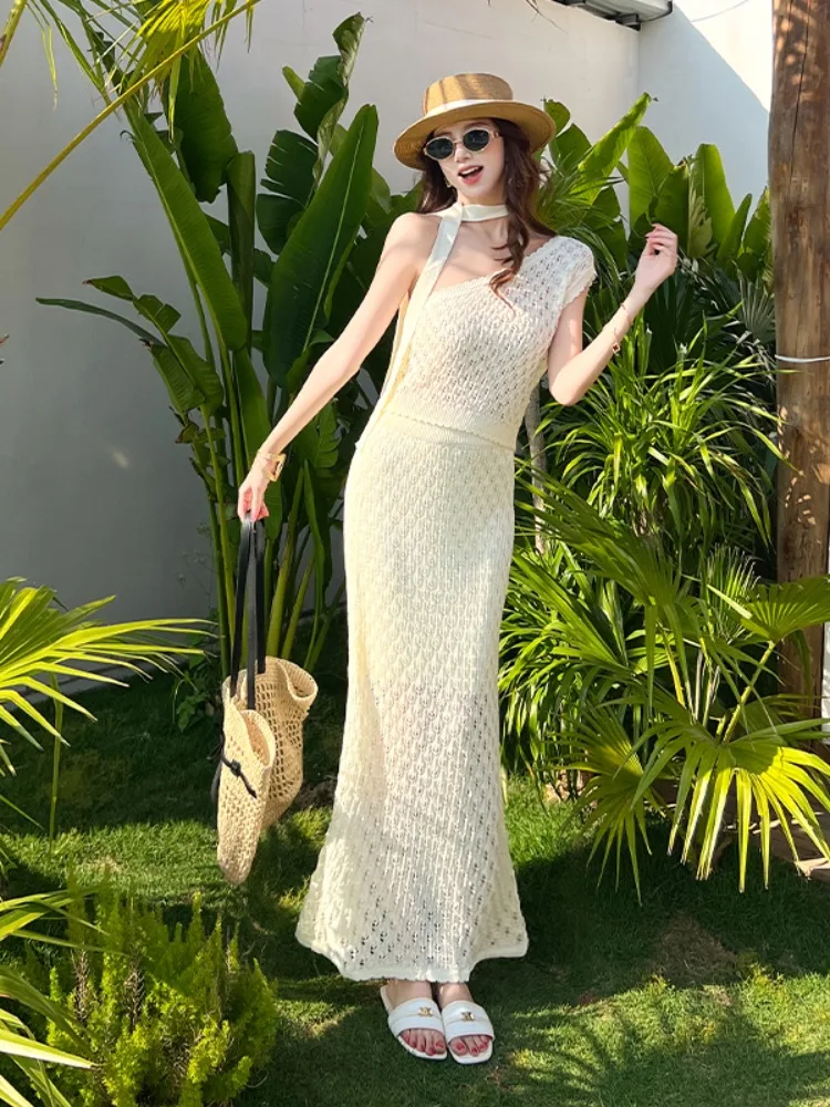 Elegant Hollow out Shoulder Knitted Top And High Waist Slimming Midi Skirt Set Women Summer Fashion Breathable Light Weight
Elegant Hollow out Shoulder Knitted Top And High Waist Slimming Midi Skirt Set Women Summer Fashion Breathable Light Weight