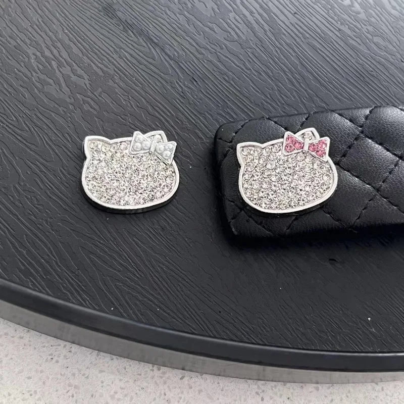 Hello Kitty Cartoon Full Diamond Alloy Kawaii Bow Cat Phone Case Hair Accessories Patch Material Women Accessories Wholesale
Hello Kitty Cartoon Full Diamond Alloy Kawaii Bow Cat Phone Case Hair Accessories Patch Material Women Accessories Wholesale