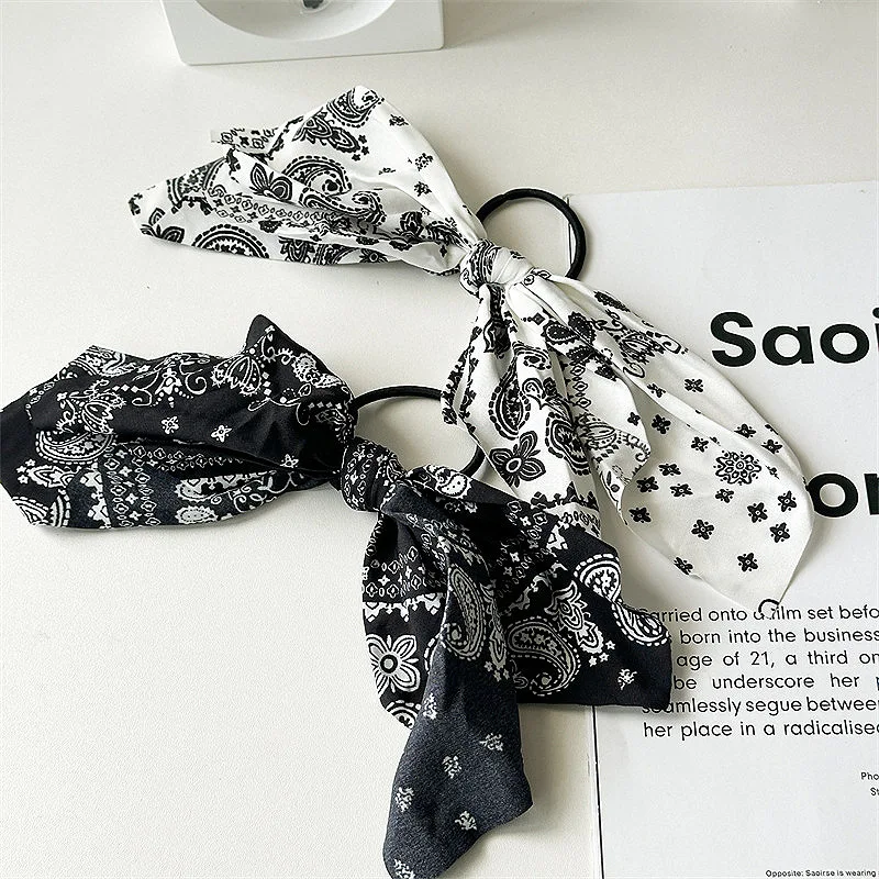 Boho Bow Head Rope for Women Vintage Paisley Bandana Flower Printed Hair Scrunchies Rabbit ear Cute Hair Accessories
Boho Bow Head Rope for Women Vintage Paisley Bandana Flower Printed Hair Scrunchies Rabbit ear Cute Hair Accessories