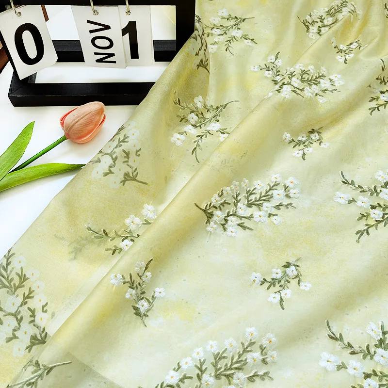 1meter Wild Daisy Floral Fabric Chinese Style Digital Print Embroidery Hanfu Qipao Summer Dress DIY Handcraft Craft Material
1meter Wild Daisy Floral Fabric Chinese Style Digital Print Embroidery Hanfu Qipao Summer Dress DIY Handcraft Craft Material