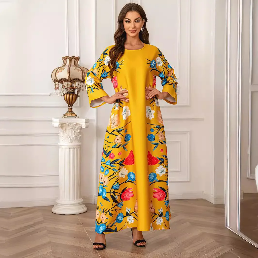 Middle East Dubai Fashion Printed Hot Diamond Women's Robe Muslim Dress Fashion Simple Temperament Elegant Holiday Style High-en
Middle East Dubai Fashion Printed Hot Diamond Women's Robe Muslim Dress Fashion Simple Temperament Elegant Holiday Style High-en