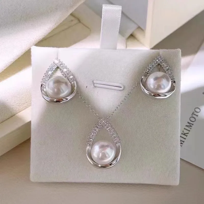 Gorgeous AAA 9-10 mm south sea White ROUND pearl pendant earring set 925 silver
Gorgeous AAA 9-10 mm south sea White ROUND pearl pendant earring set 925 silver