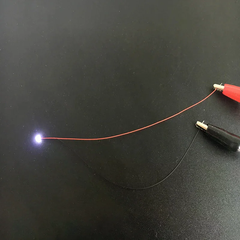 Светодиоды SMD 0805 с проводами для самостоятельной сборки, мигающие, предварительно припаянные, 30 см, 3 В, для железнодорожных моделей и игрушек, 10 шт.
Светодиоды SMD 0805 с проводами для самостоятельной сборки, мигающие, предварительно припаянные, 30 см, 3 В, для железнодорожных моделей и игрушек, 10 шт.