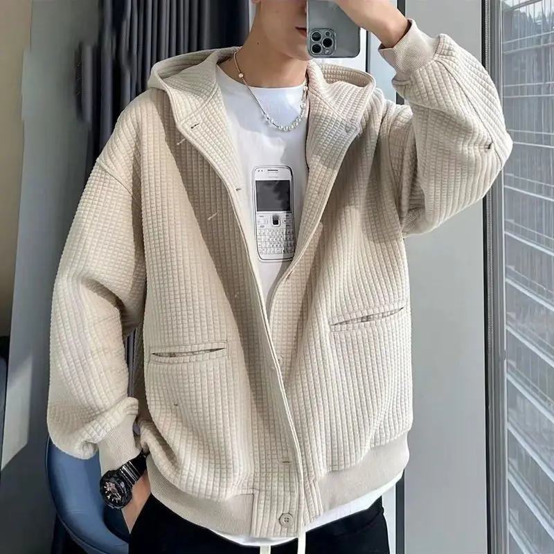 High Quality Japanese New Waffle Cardigan Jacket Men Autumn Retro Solid Color Korean Fashion Loose Buttons Hooded Couple Coat
High Quality Japanese New Waffle Cardigan Jacket Men Autumn Retro Solid Color Korean Fashion Loose Buttons Hooded Couple Coat