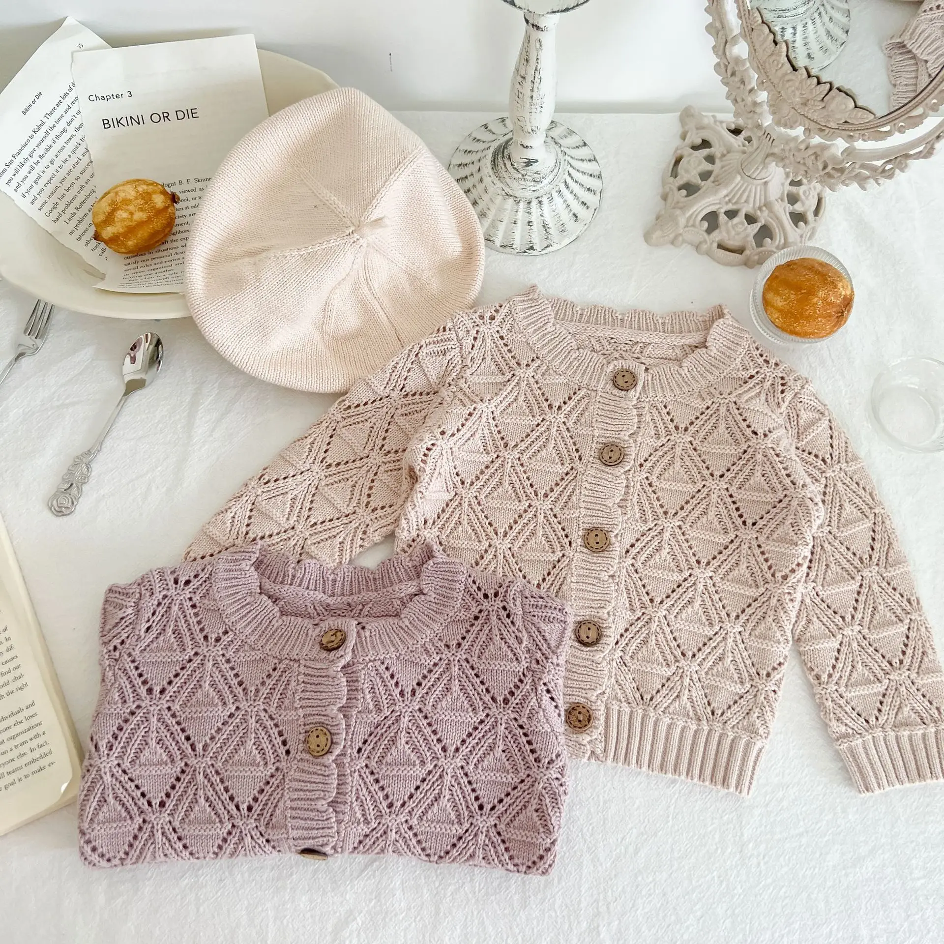 Sweater Coat 2024 New Autumn Baby Cotton Coat Top Baby Pure Color Sweater Toddler Versatile Cardigan
Sweater Coat 2024 New Autumn Baby Cotton Coat Top Baby Pure Color Sweater Toddler Versatile Cardigan