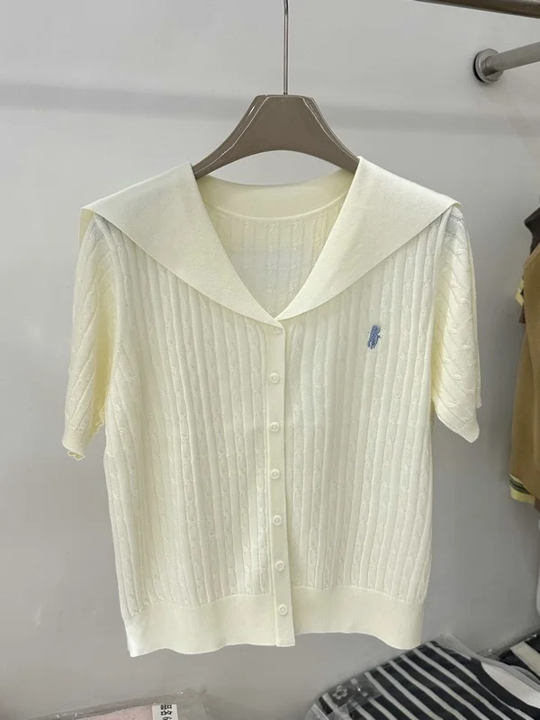 Korean Style Navy Collar Twist Pattern Knitted Top Ice Silk Short Sleeve Women's Shirt Simple Embroidery Single Button Breath...
Korean Style Navy Collar Twist Pattern Knitted Top Ice Silk Short Sleeve Women's Shirt Simple Embroidery Single Button Breath...