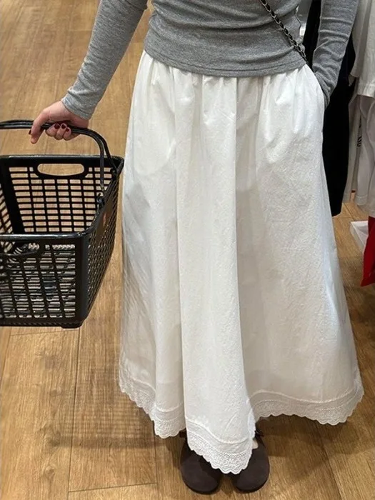plus Size Lace Splice Hem Semi-Body Skirt Summer New High Waist Loose Slimming Belly Cover A-Line Long Skirt Women's Fashion
plus Size Lace Splice Hem Semi-Body Skirt Summer New High Waist Loose Slimming Belly Cover A-Line Long Skirt Women's Fashion