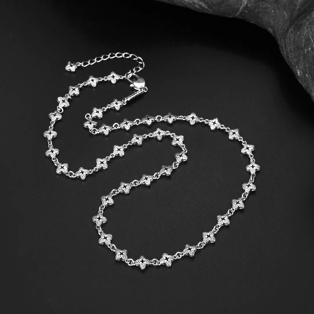 sterling silver luck clover necklace for women niche styleaccessible luxury tang grass pattern clavicle chain cold style
sterling silver luck clover necklace for women niche styleaccessible luxury tang grass pattern clavicle chain cold style