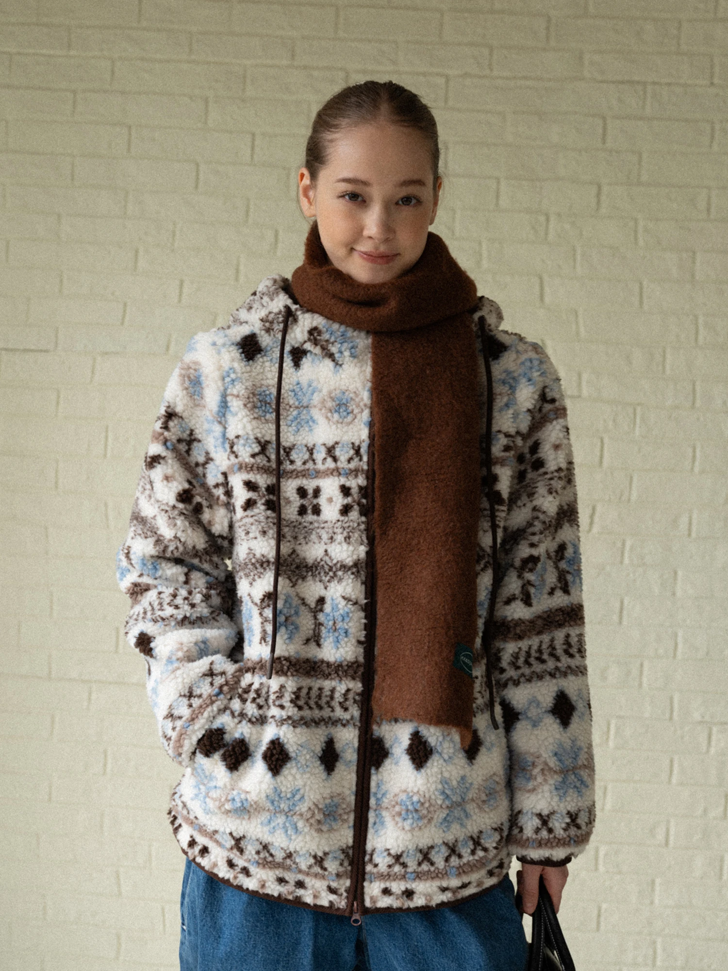 Retro EGGKA Faux Fur Lined Oversized Zipper Closure Island Pattern Warm Outerwear Women's Fashion Winter Coat Straight Hemline
Retro EGGKA Faux Fur Lined Oversized Zipper Closure Island Pattern Warm Outerwear Women's Fashion Winter Coat Straight Hemline