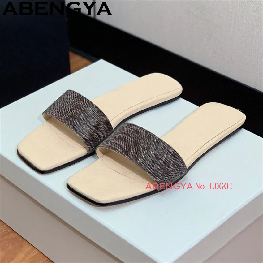 ABENGYA Shiny Open Toe Flat Slippers Women Summer Designer Punk Slippers Outdoor Flipflops Mules Slippers Casual Beach Slippers
ABENGYA Shiny Open Toe Flat Slippers Women Summer Designer Punk Slippers Outdoor Flipflops Mules Slippers Casual Beach Slippers
