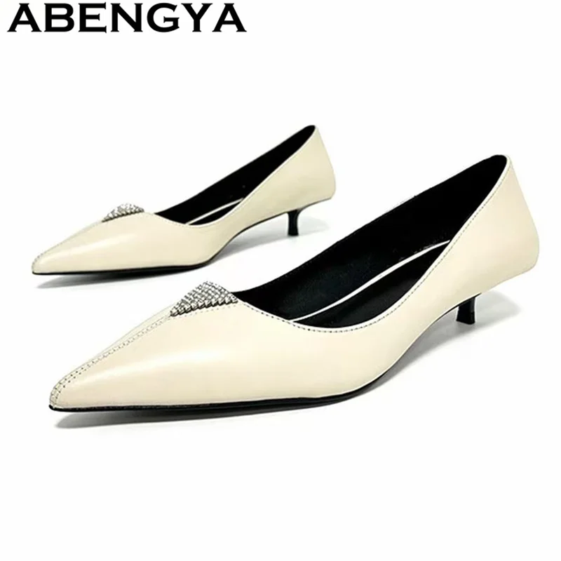 ABENGYA 35-44 Size Pointy Toe Low Heels Shoes Women Shallow Mouth Leather Sandals Sexy Slingabck Summer Dress Party Shoes Woman 
ABENGYA 35-44 Size Pointy Toe Low Heels Shoes Women Shallow Mouth Leather Sandals Sexy Slingabck Summer Dress Party Shoes Woman