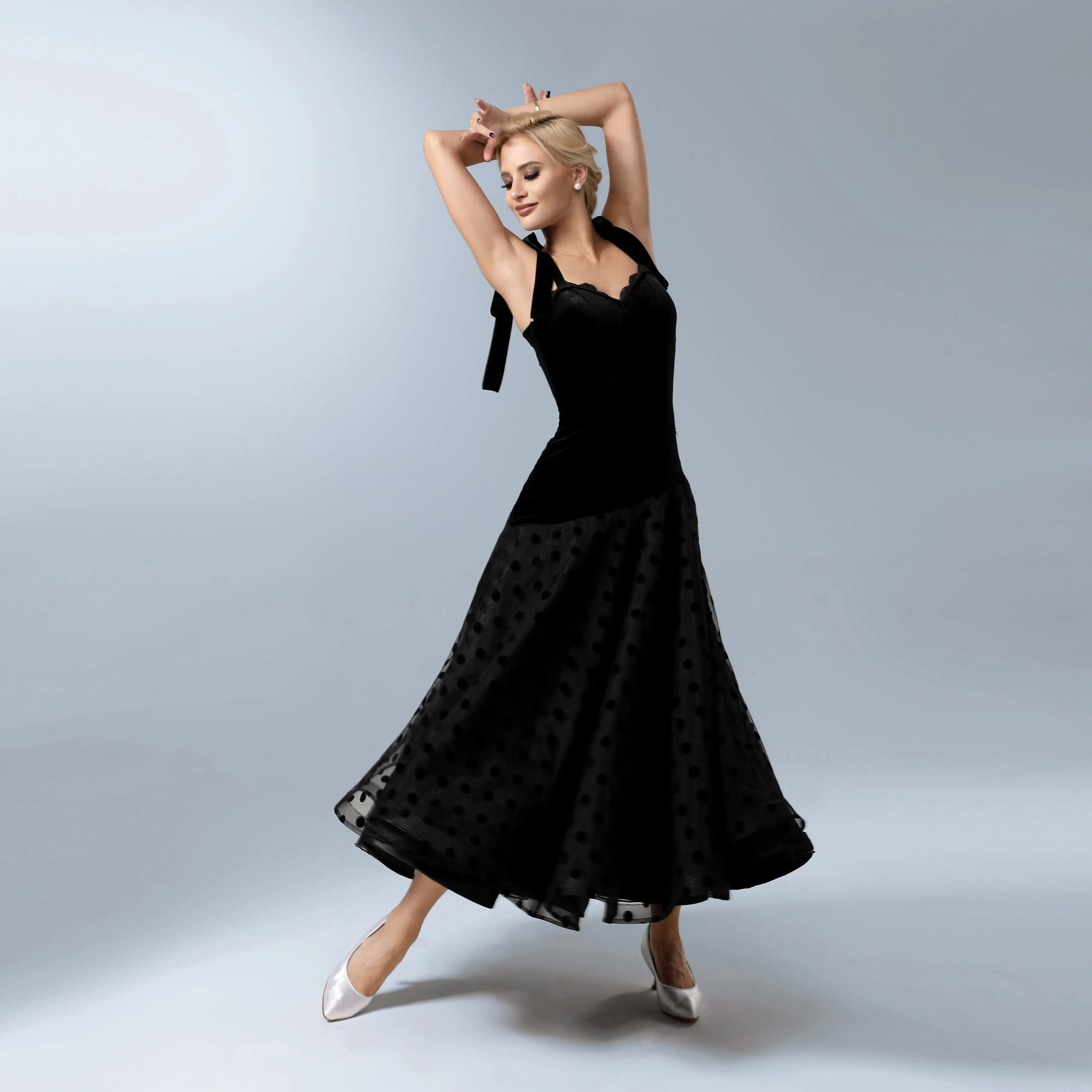2023 New Customized Sleeveless Ballroom Dance Dress Women Tango Dance Clothing Waltz Standard Dancing Competition Dress YS5221
2023 New Customized Sleeveless Ballroom Dance Dress Women Tango Dance Clothing Waltz Standard Dancing Competition Dress YS5221