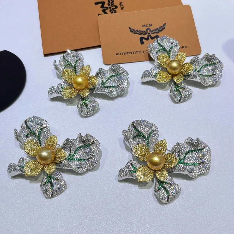 SGARIT Natural Golden South Sea Pearl Butterfly Pin 925 Sterling Silver Women's brooch Luxury Fashion Gift
SGARIT Natural Golden South Sea Pearl Butterfly Pin 925 Sterling Silver Women's brooch Luxury Fashion Gift