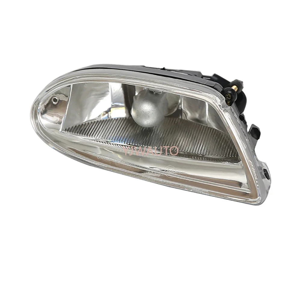 For Benz ML300 350 400 450 500 1998-2005 Foglights Car Fog Lamp auto Signal Lamp Front Bumper Grille Driving Fog Light Assembly
For Benz ML300 350 400 450 500 1998-2005 Foglights Car Fog Lamp auto Signal Lamp Front Bumper Grille Driving Fog Light Assembly