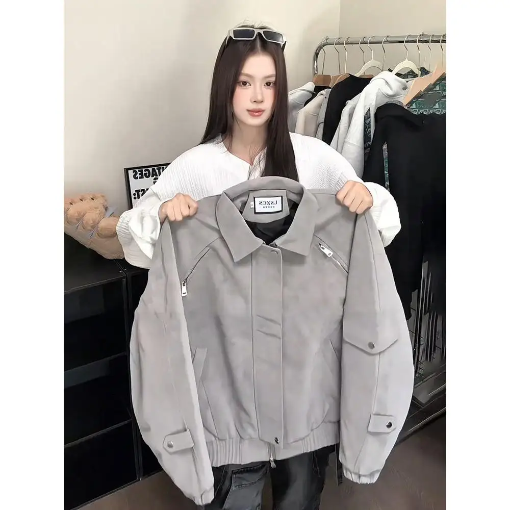 Американская ретро-куртка из замши и искусственной кожи для женщин, весенне-осенняя, свободного кроя, с отложным воротником, дизайнерская, для ранней осени
Американская ретро-куртка из замши и искусственной кожи для женщин, весенне-осенняя, свободного кроя, с отложным воротником, дизайнерская, для ранней осени