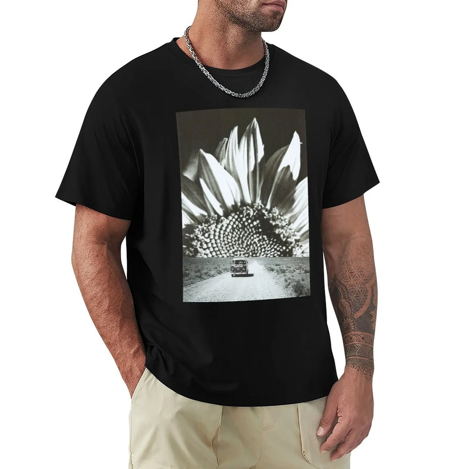 The sunflower T-Shirt Plus Size Summer Casual T-Shirt
The sunflower T-Shirt Plus Size Summer Casual T-Shirt