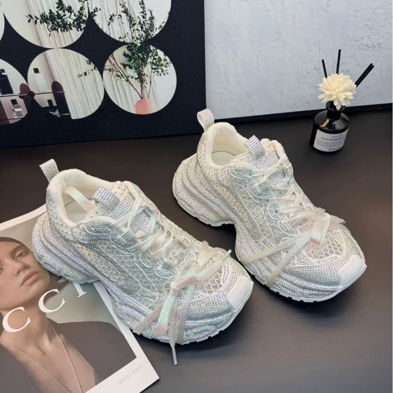 Spring Autumn Fashion New Women'S Silver Rhinestone Dad Sports Shoes Comfortable Outdoor Thick Sole Lace Up Casual Sneakers
Spring Autumn Fashion New Women'S Silver Rhinestone Dad Sports Shoes Comfortable Outdoor Thick Sole Lace Up Casual Sneakers