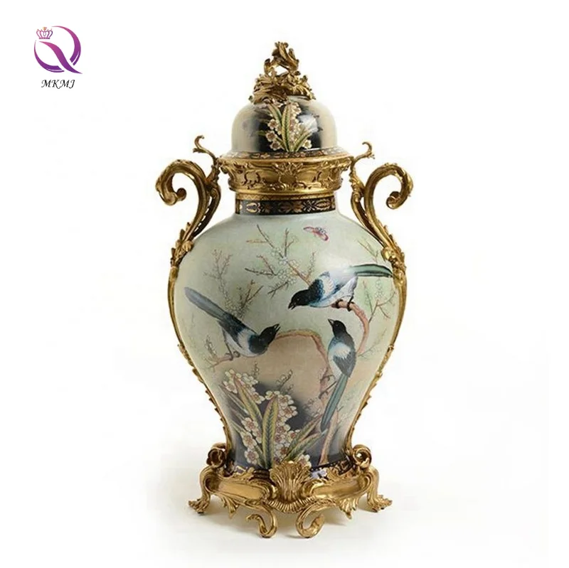 Tall and Luxurious Blue and White Porcelain Living Room Home Decoration Universal Jar Ginger Jar Decorative Vase
Tall and Luxurious Blue and White Porcelain Living Room Home Decoration Universal Jar Ginger Jar Decorative Vase