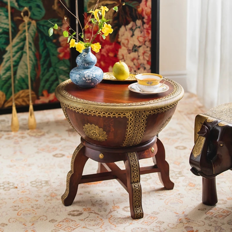 Brass solid wood edge few round table creative small coffee table light luxury living room sofa high-end corner few small table
Brass solid wood edge few round table creative small coffee table light luxury living room sofa high-end corner few small table