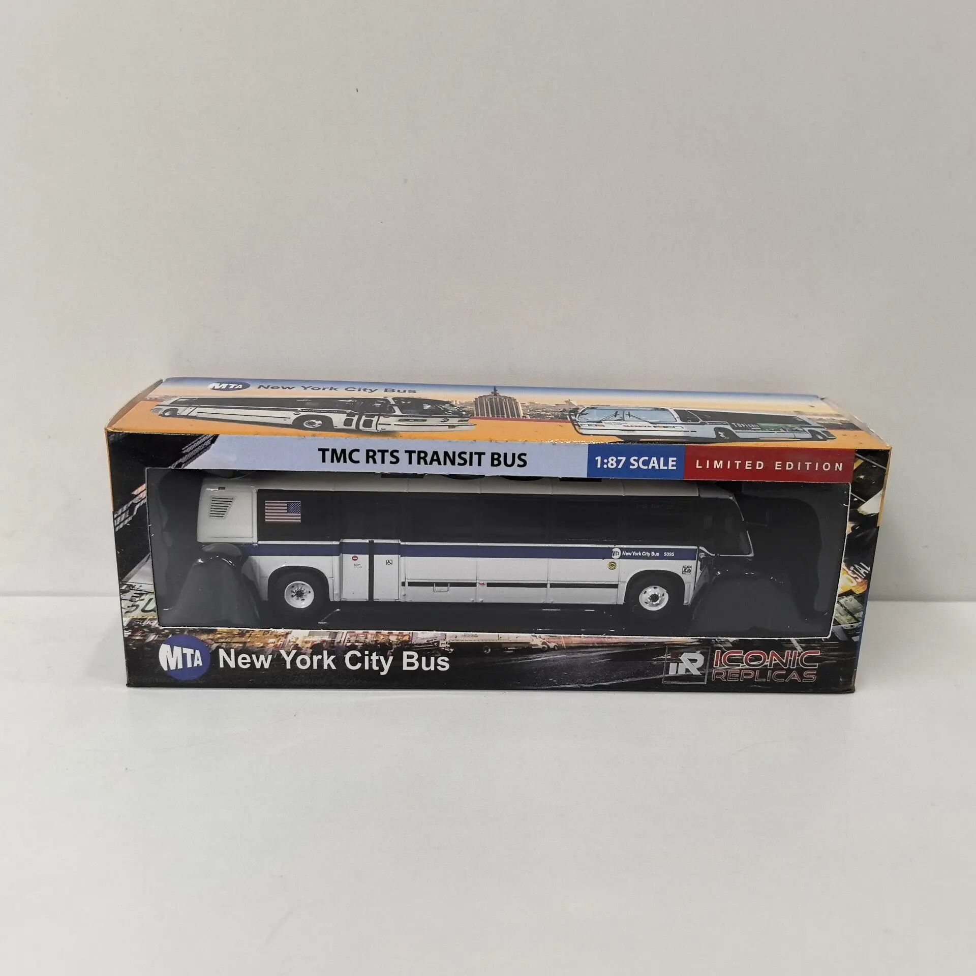 Модель автобуса MTA NEW YORK CITY BUS 23 из сплава, масштаб 1/87, коллекционная, с дефектами (изделие с пробным номером)
Модель автобуса MTA NEW YORK CITY BUS 23 из сплава, масштаб 1/87, коллекционная, с дефектами (изделие с пробным номером)