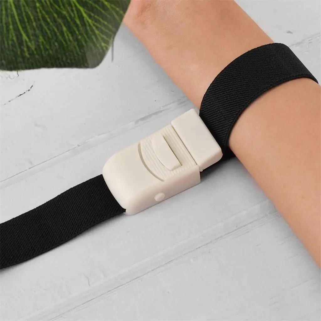Paramedical Emergency Tourniquet, Quick and Slow Release, for Sports and 
Paramedical Emergency Tourniquet, Quick and Slow Release, for Sports and