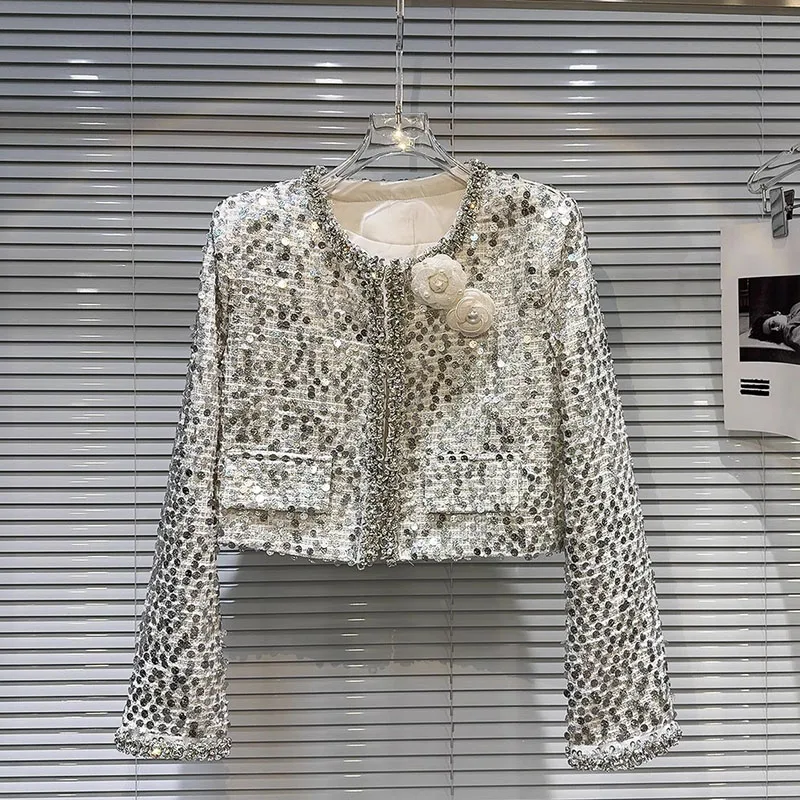 2025 Spring New Luxury High-end Fashion Shiny Silver Beaded Jacket Heavy Celebrity Top Temperament Party Short Coat Women
2025 Spring New Luxury High-end Fashion Shiny Silver Beaded Jacket Heavy Celebrity Top Temperament Party Short Coat Women