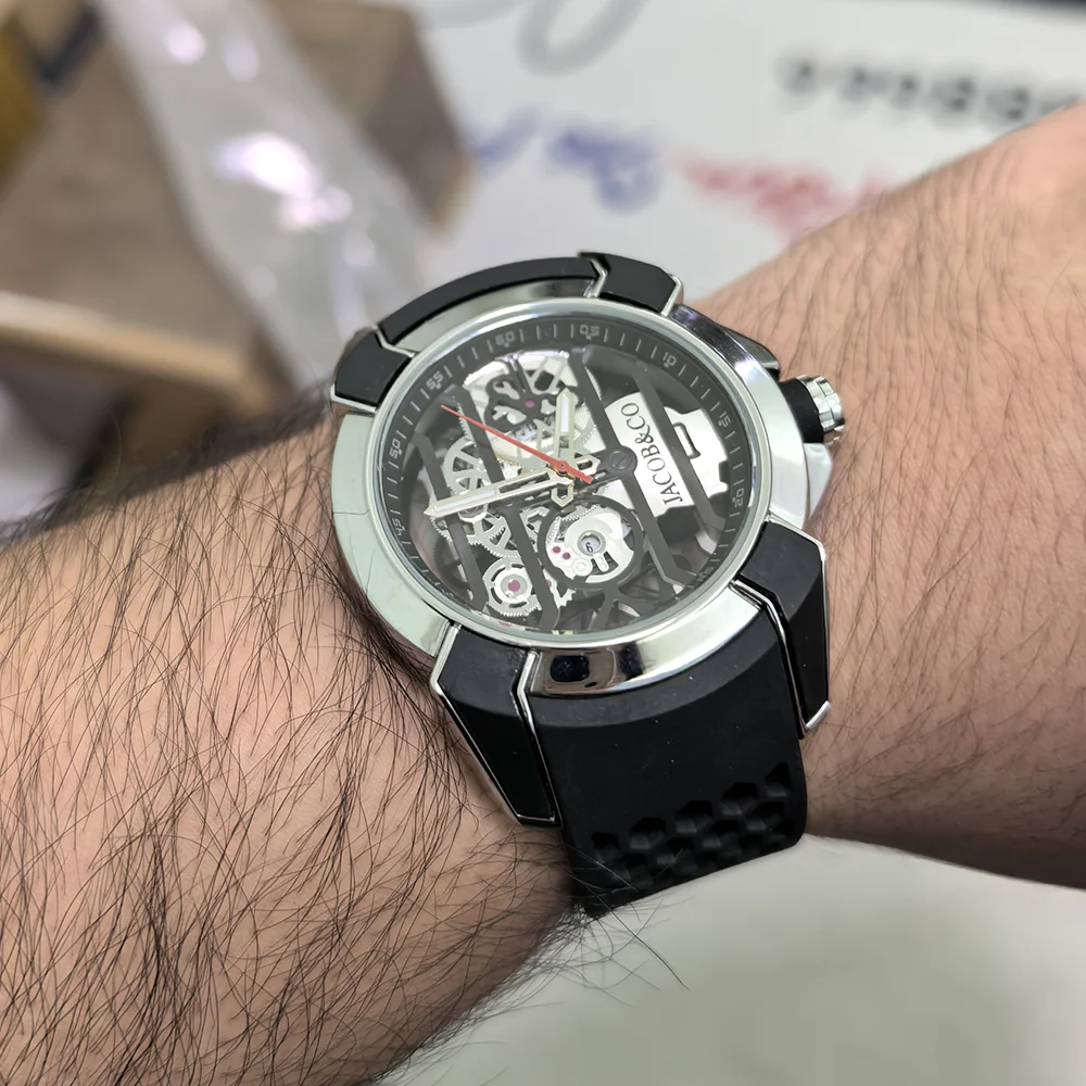 Хороший 888 Лучшие оригинальные брендовые часы AAA Good Jacob & Co для мужчин, классические многофункциональные часы со специальным циферблатом, высококачественные часы AAA
Хороший 888 Лучшие оригинальные брендовые часы AAA Good Jacob & Co для мужчин, классические многофункциональные часы со специальным циферблатом, высококачественные часы AAA