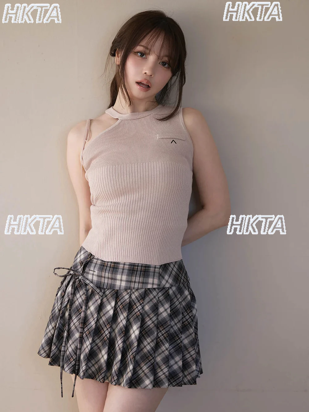 Japanese Sweet Style Tie Waist Slimming High Waist Pleated Skirt Women Summer New College Style Girls Sports Casual Short Skirt
Japanese Sweet Style Tie Waist Slimming High Waist Pleated Skirt Women Summer New College Style Girls Sports Casual Short Skirt