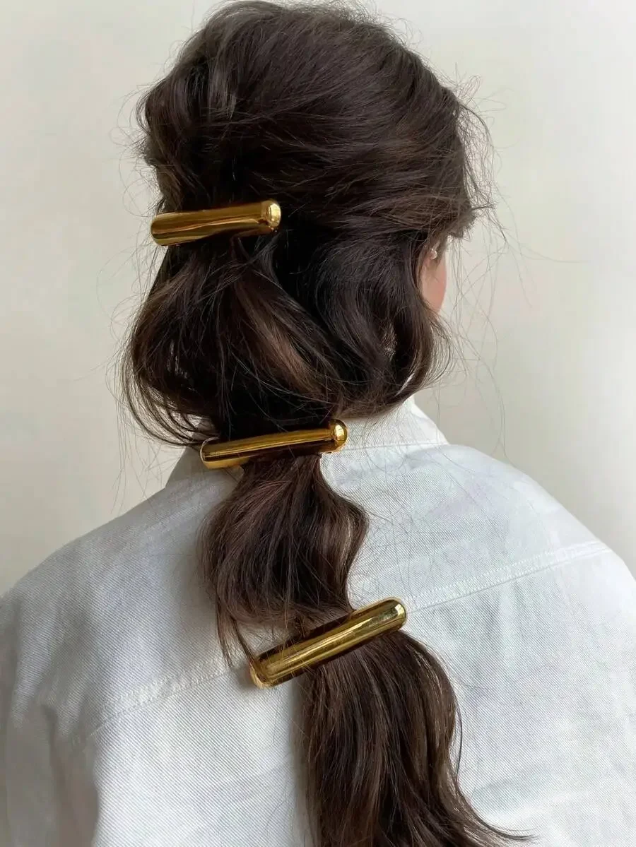 Elegant Metal Hairpin For Women Solid Color Spring Clip Casual Daily Ponytail Accessory
Elegant Metal Hairpin For Women Solid Color Spring Clip Casual Daily Ponytail Accessory