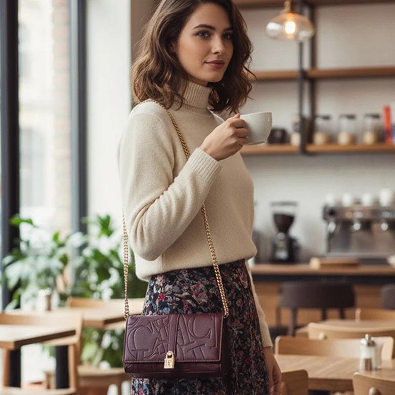 CH осенне-зимняя модная сумка на плечо, однотонная женская сумка через плечо с большим шрифтом и принтом высокого качества из искусственного материала, взрывная женская сумка через плечо
CH осенне-зимняя модная сумка на плечо, однотонная женская сумка через плечо с большим шрифтом и принтом высокого качества из искусственного материала, взрывная женская сумка через плечо