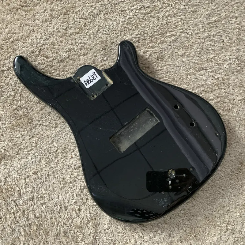DIY Guitar Parts Unfinised Electric Bass Body in Black Color Solid Basswood with Damages AB689
DIY Guitar Parts Unfinised Electric Bass Body in Black Color Solid Basswood with Damages AB689
