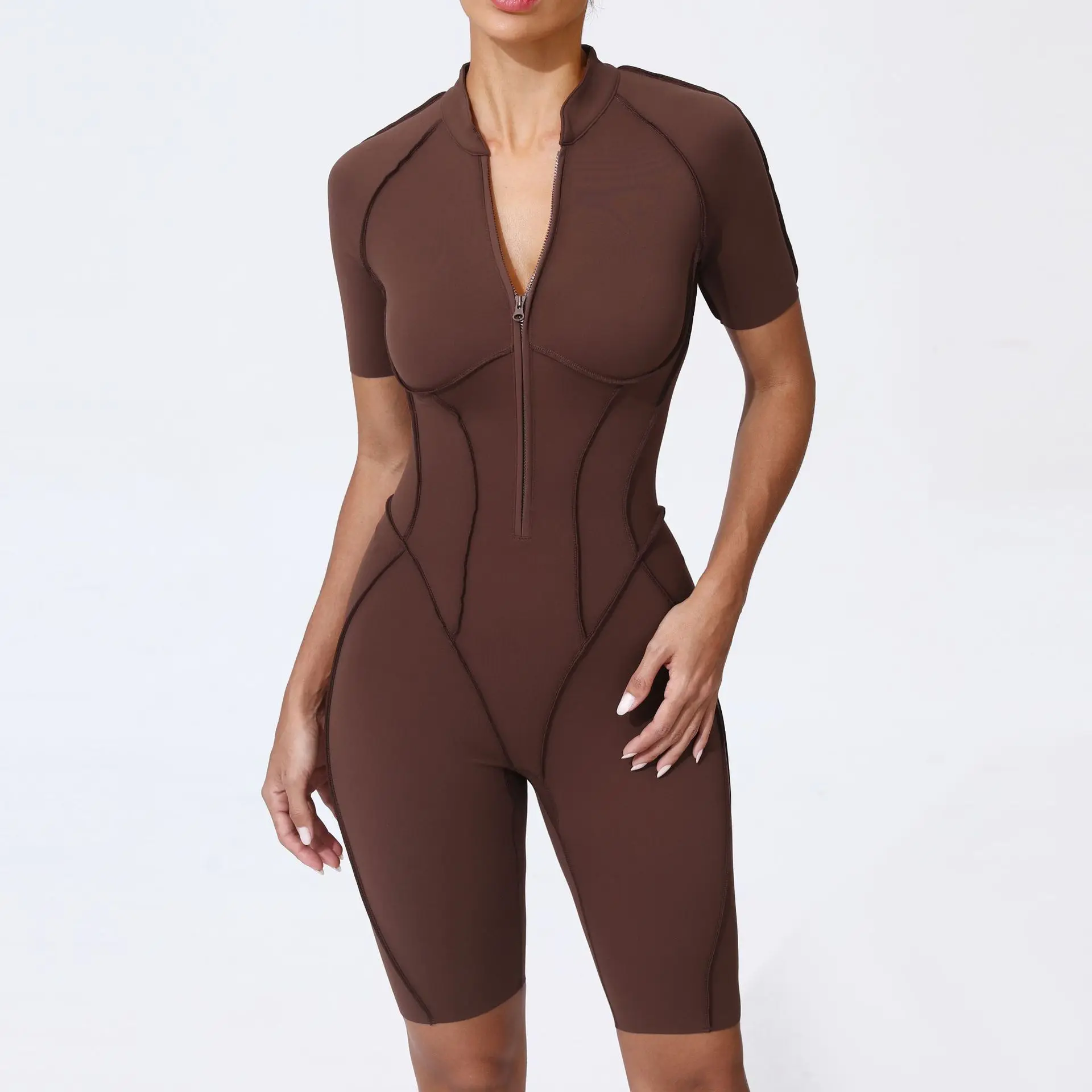 Seamless Yoga Zipper Jumpsuits Sports Fitness Hip-lifting Splicing Short-sleeved One-piece Workout Gym Shorts Bodysuit for Women
Seamless Yoga Zipper Jumpsuits Sports Fitness Hip-lifting Splicing Short-sleeved One-piece Workout Gym Shorts Bodysuit for Women