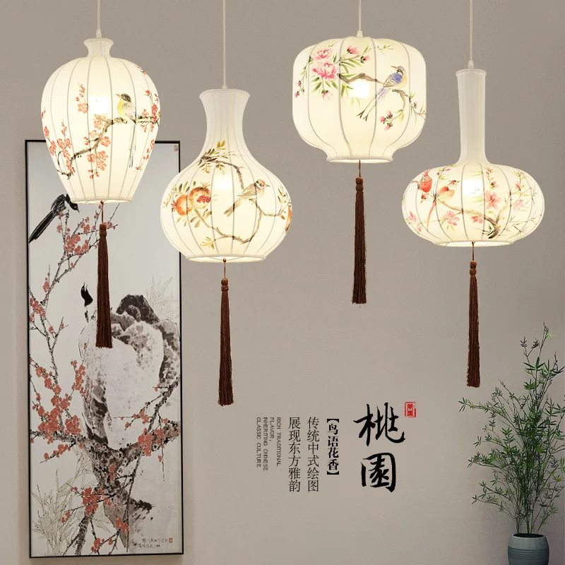 New Chinese chandelier restaurant Hot pot restaurant Chinese style zen ancient style lamp hotel creative retro hand-painted
New Chinese chandelier restaurant Hot pot restaurant Chinese style zen ancient style lamp hotel creative retro hand-painted